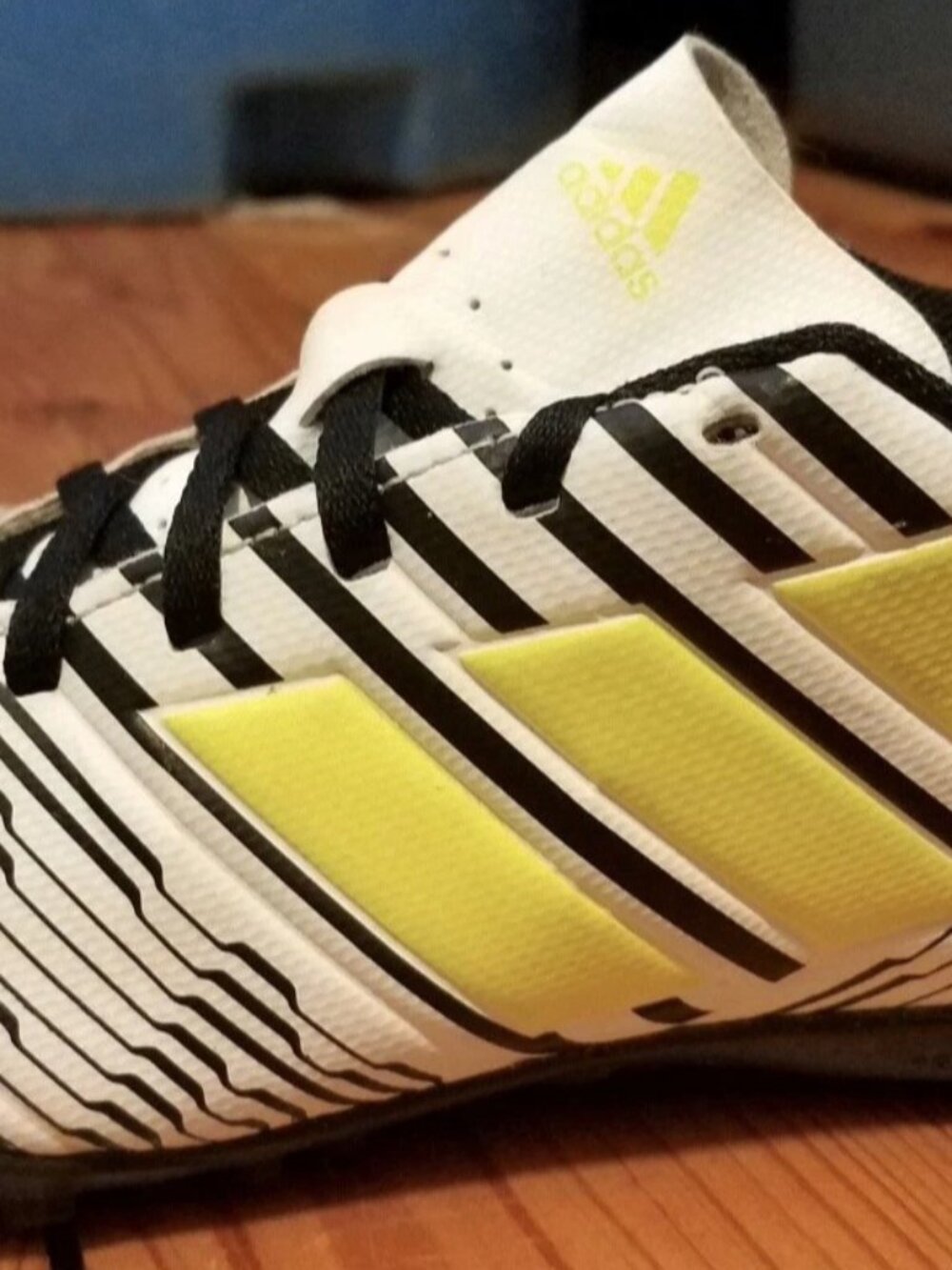 New Vintage Size 7 Adidas Nemesis Sneakers